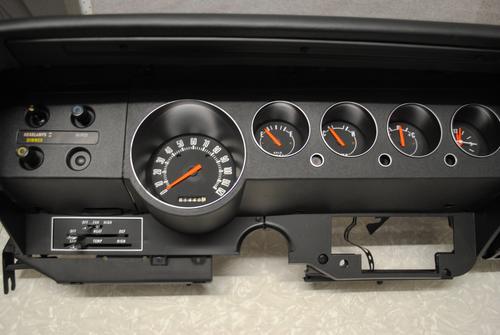 Dodge Challenger dash