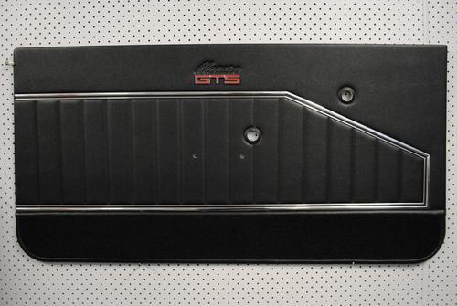 1.HG GTS Coupe Door trim