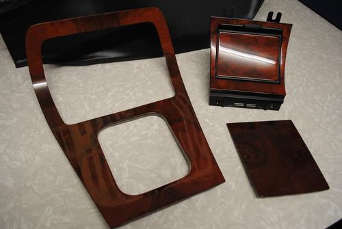 XJ 40 Console Woodgrain.,